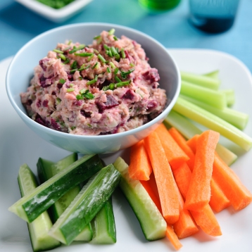 Beetroot and butterbean hummus
